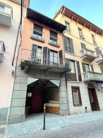 Attivitã /licenza (con o senza mura) in commerciale in Via Guglielmo Marconi 68