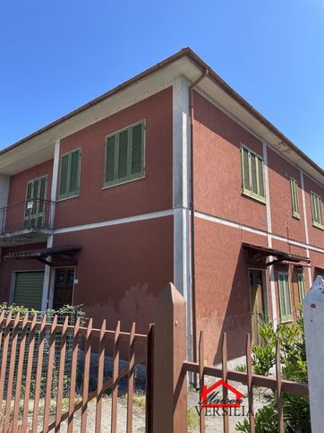 Villa in residenziale in 