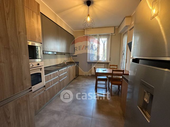 Appartamento in residenziale in Via Emilia Ovest 124