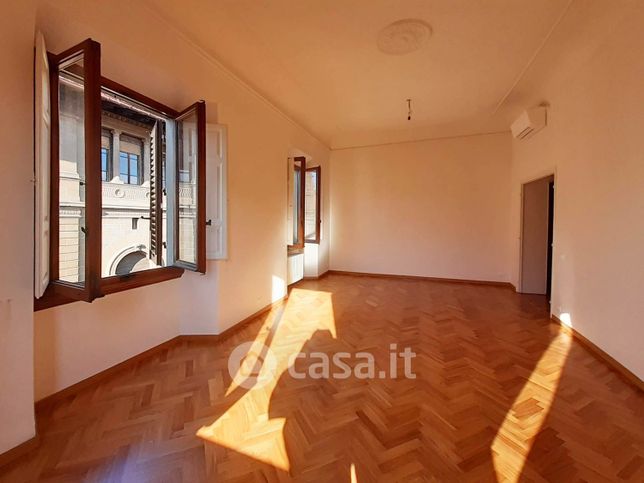 Appartamento in residenziale in Via Porta Rossa