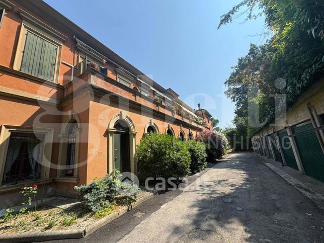 Appartamento in residenziale in Via Anna Frank 30