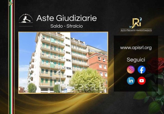 Appartamento in residenziale in Piazza IV Novembre 2