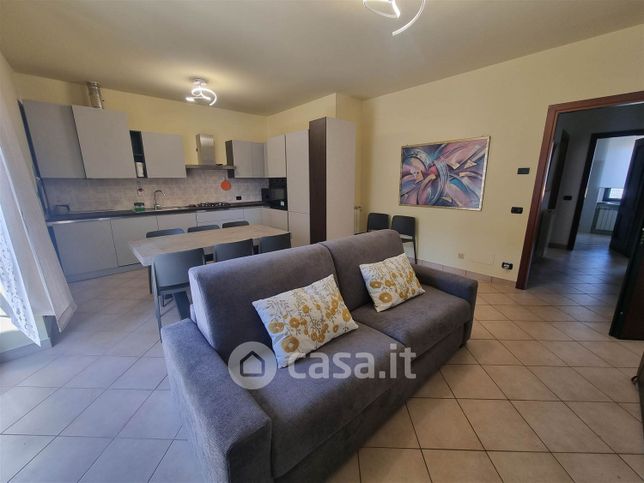 Appartamento in residenziale in Via Paolo Costa 6