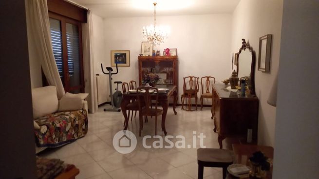 Casa indipendente in residenziale in Via Molino