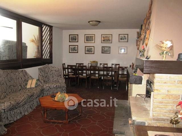Villa in residenziale in Via Monterocco