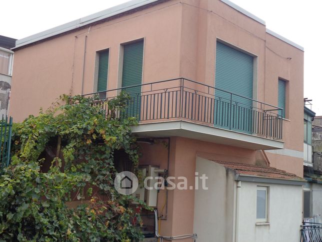 Appartamento in residenziale in Via Messina 177