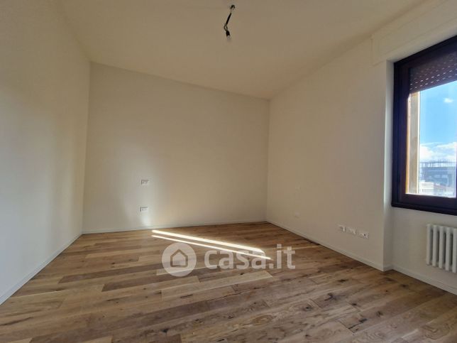 Appartamento in residenziale in Via Niccolò Paganini