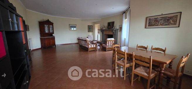 Appartamento in residenziale in Via Mossa dei Barberi 19