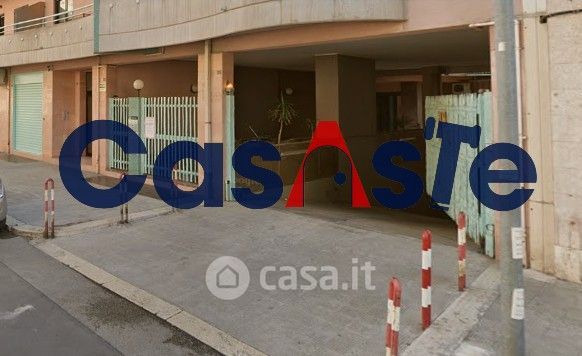 Ufficio in commerciale in Via Libertà 33