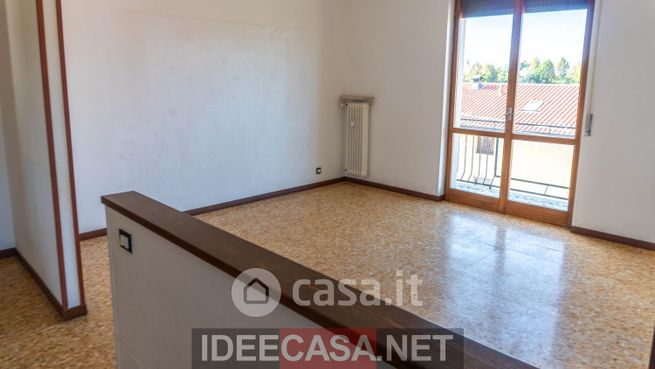 Appartamento in residenziale in Via Novara 111