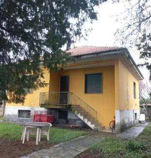 Villa in residenziale in Via Simone da Corbetta 128