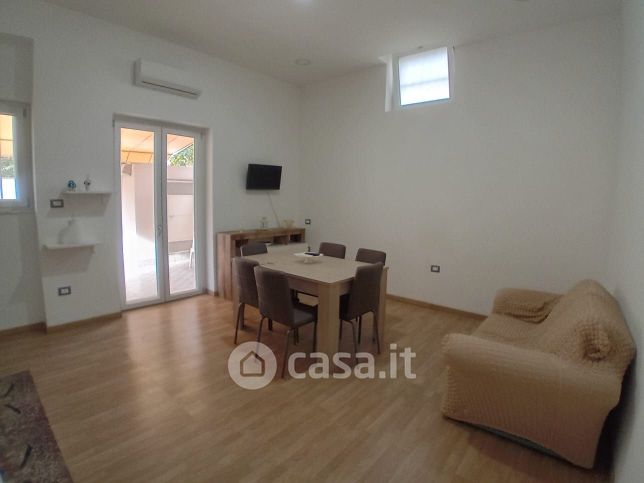 Appartamento in residenziale in Via Giugliani