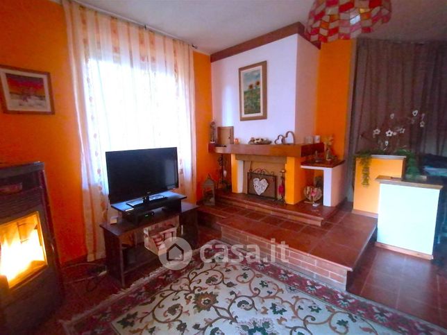 Villa in residenziale in Via Molino del Duca