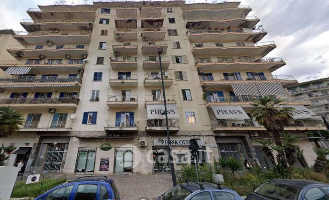 Appartamento in residenziale in Viale di Augusto 16