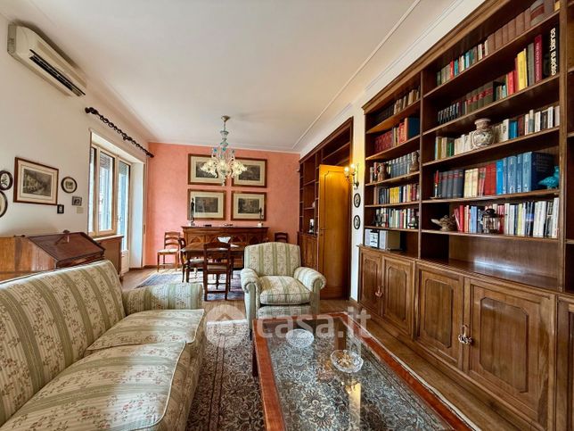 Appartamento in residenziale in Via Sallustio Bandini 9