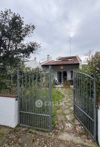 Villetta a schiera in residenziale in Viale G. Puccini