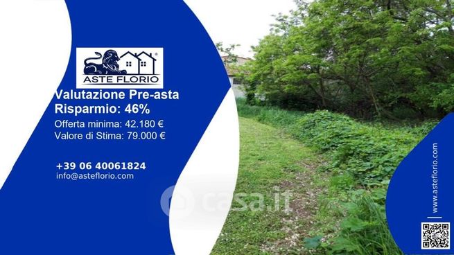 Terreno agricolo in commerciale in Via Invalidi del Lavoro