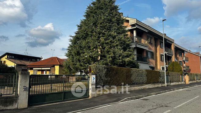 Box/posto auto in residenziale in Via Amedeo Modigliani 1