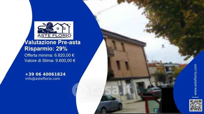 Box/posto auto in residenziale in Via Michele Zannotti