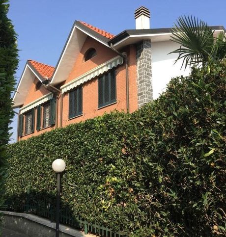 Villa in residenziale in Via Ludovico Ariosto 23