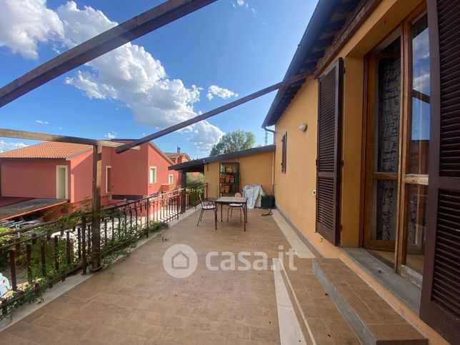 Appartamento in residenziale in Via Fiamenga 129