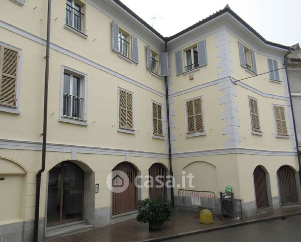 Ufficio in commerciale in Piazza San Francesco D'Assisi 1