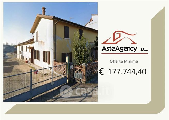 Casa indipendente in residenziale in Via Battaglione 109