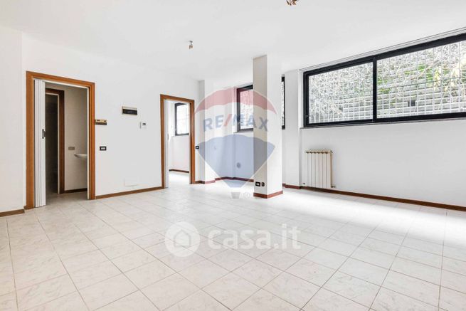 Appartamento in residenziale in Via Leopoldo Gasparotto 57