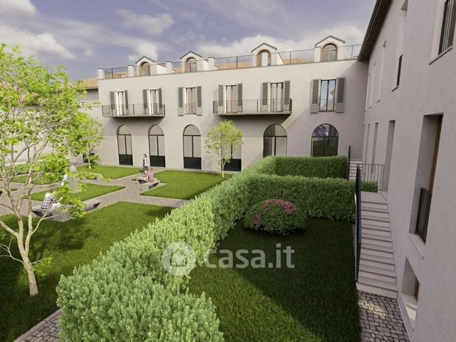 Appartamento in residenziale in Strada Provinciale 11 Padana Superiore