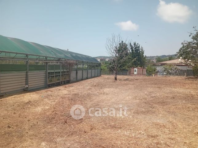 Terreno agricolo in commerciale in Via Eleonora Duse