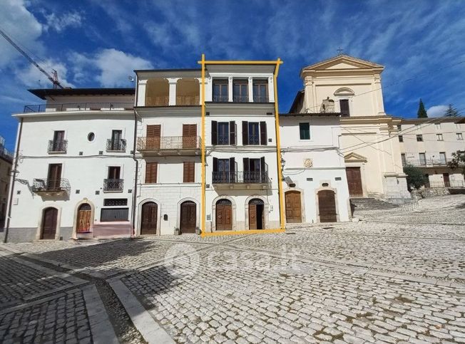 Casa indipendente in residenziale in Piazza del Popolo