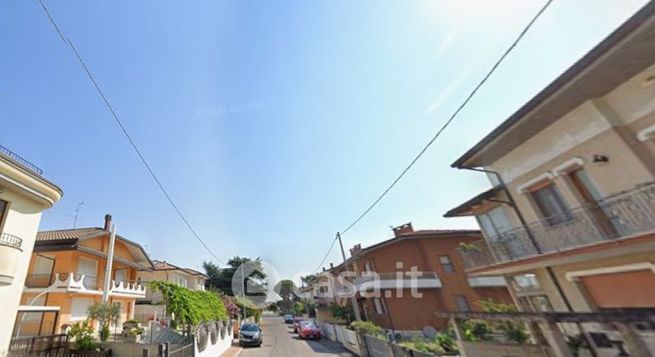 Casa indipendente in residenziale in Via dei Tulipani