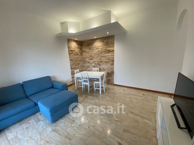 Appartamento in residenziale in Via Giuseppe Parini 15