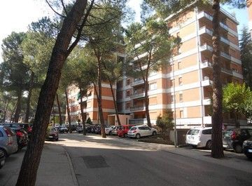 Appartamento in residenziale in Via Enrico Toti