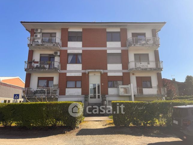 Appartamento in residenziale in Via Camporelle 22