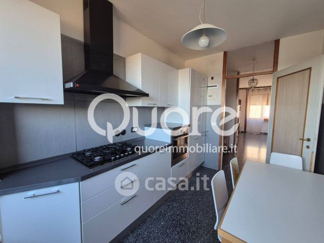 Appartamento in residenziale in Via Santa Chiara