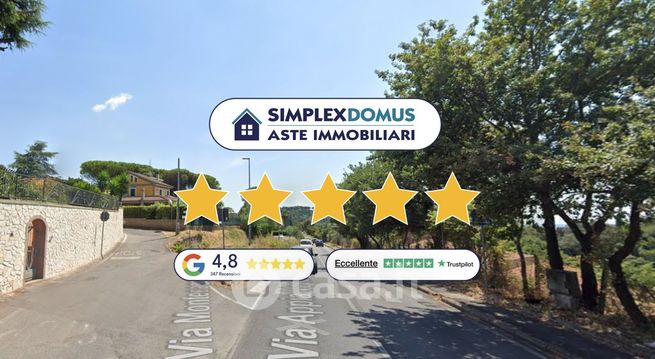 Appartamento in residenziale in Via Appia Vecchia