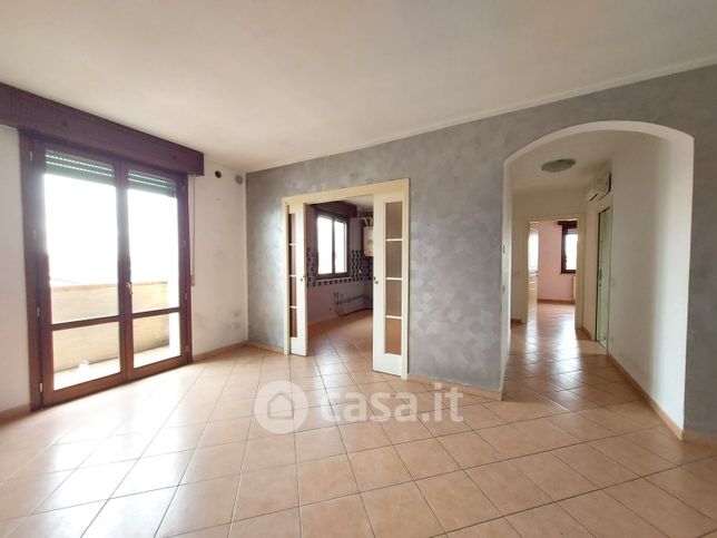 Appartamento in residenziale in Via Matilde 12