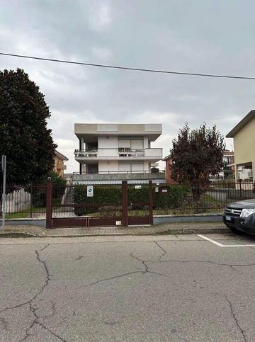 Appartamento in residenziale in Via Francesco Rossi 38