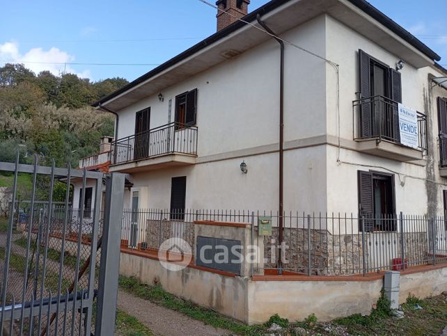 Villa in residenziale in Via Antonio Sebastiani 178