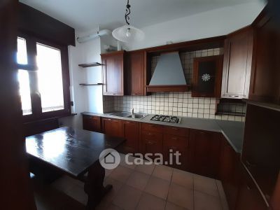 Appartamento in residenziale in Viale rimembranze 5