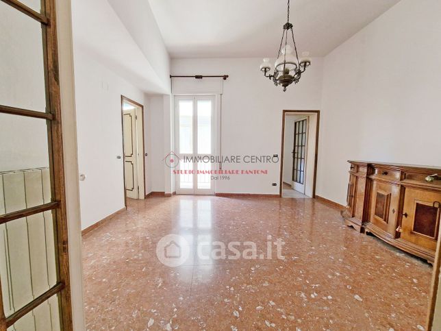 Appartamento in residenziale in Via IV Novembre 49