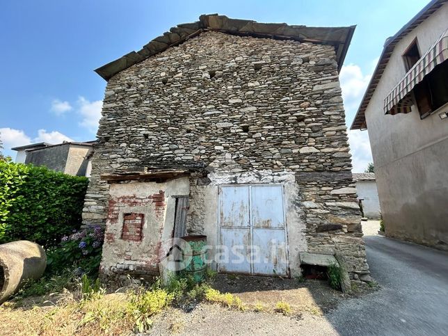 Capannone in commerciale in Via Maria Sette Dolori