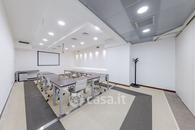 Ufficio in commerciale in Strada quarta