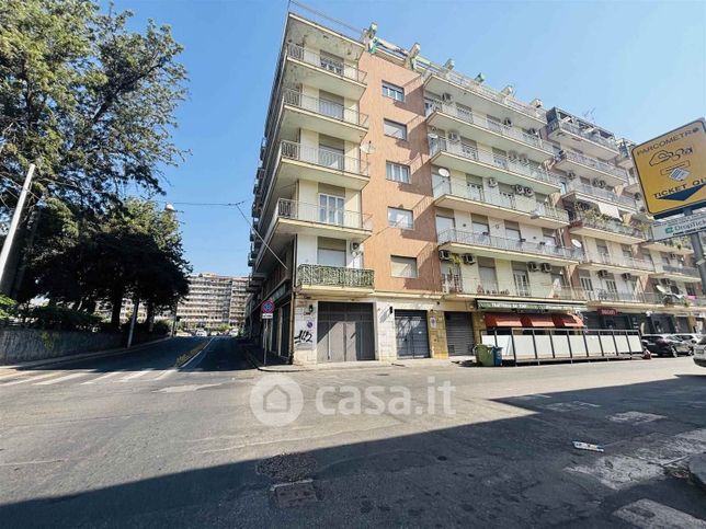 Box/posto auto in residenziale in