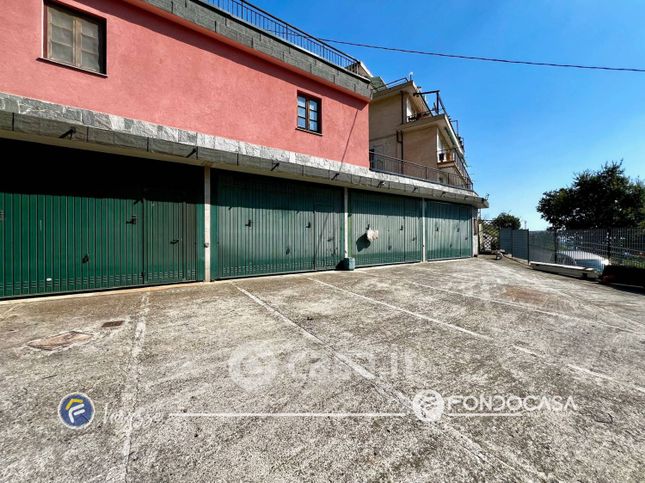 Box/posto auto in residenziale in