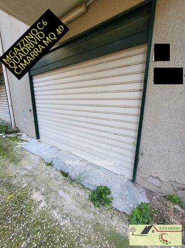 Garage/posto auto in residenziale in Via Matteo Cimarra