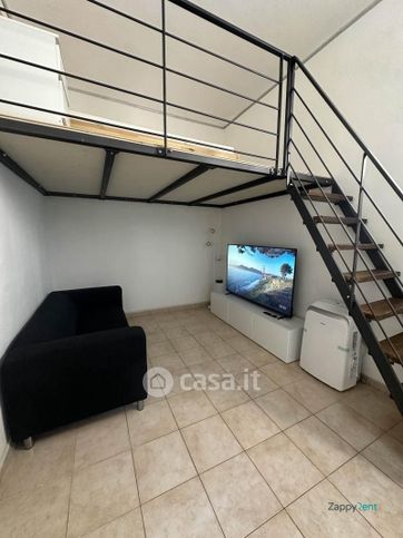 Appartamento in residenziale in Via Giovanni Camerana 24-28