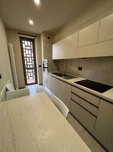 Appartamento in residenziale in Via Frejus 8