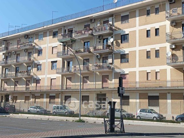 Ufficio in commerciale in Viale dei Bersaglieri 1